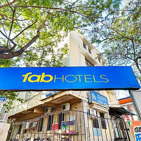 Fabhotel Colors Service Apartment - Nr Mrc Nagar Chennai Exterior photo